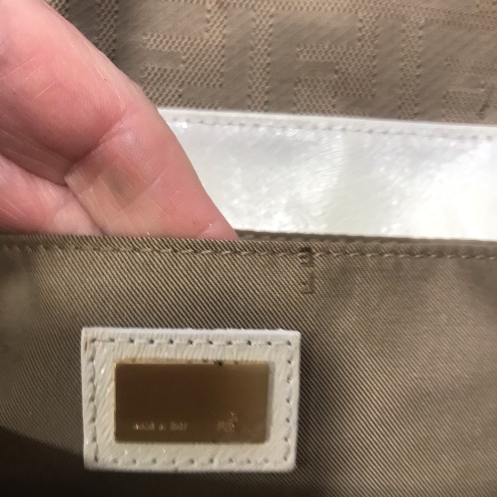 FENDI HANDBAG - Picture 5 of 8
